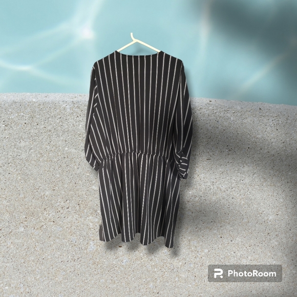 WOMEN'S DRESS - Picture 2 of 4